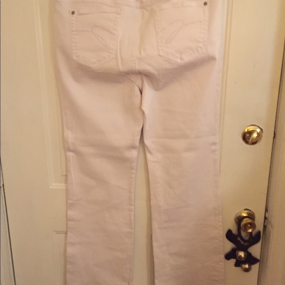 Jeans - Picture 3 of 3